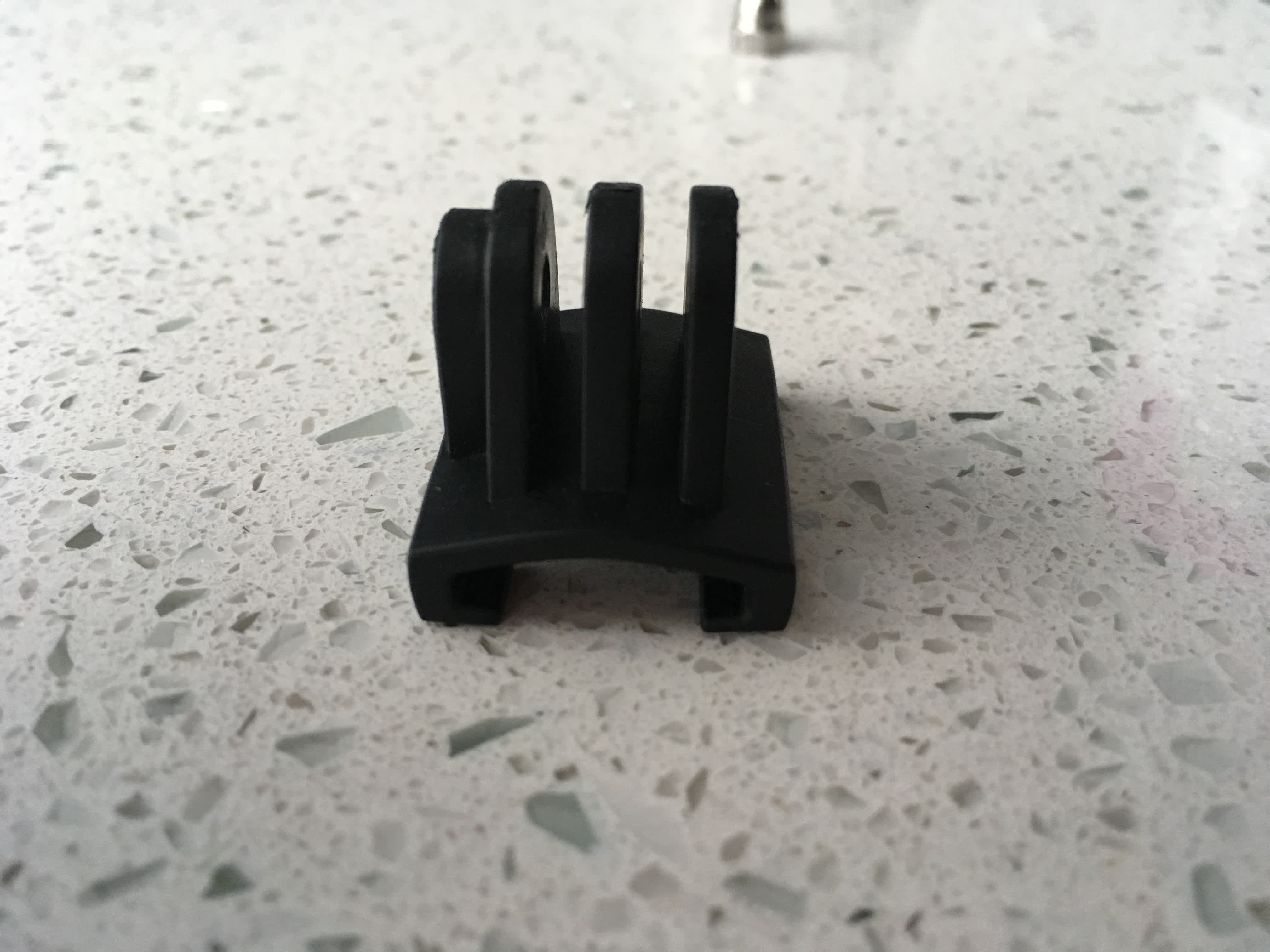Helmet bracket