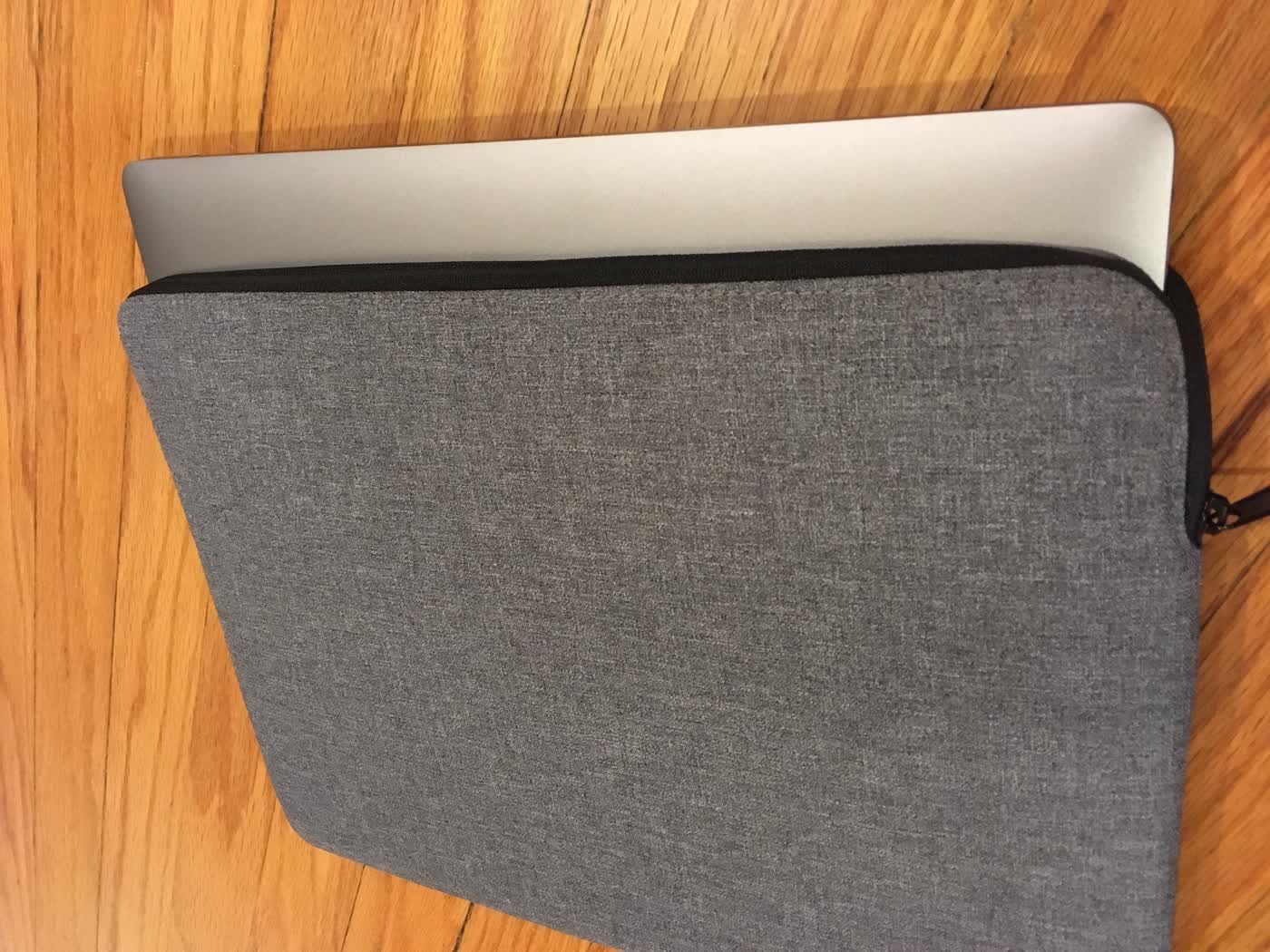 15" MacBook Pro in sleeve